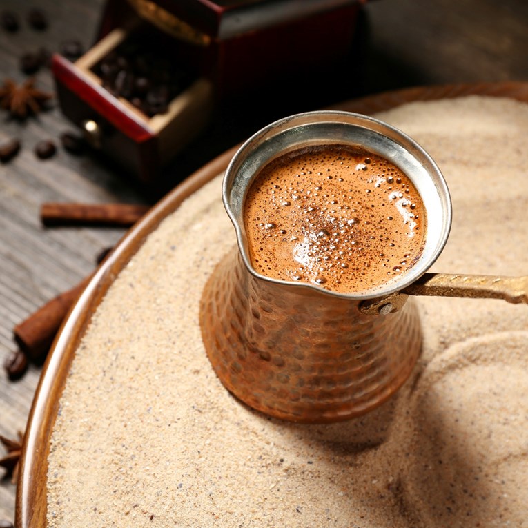 Ljubitelji turske kave - koliko ju gustu radite? Evo mjera koje koriste Turci