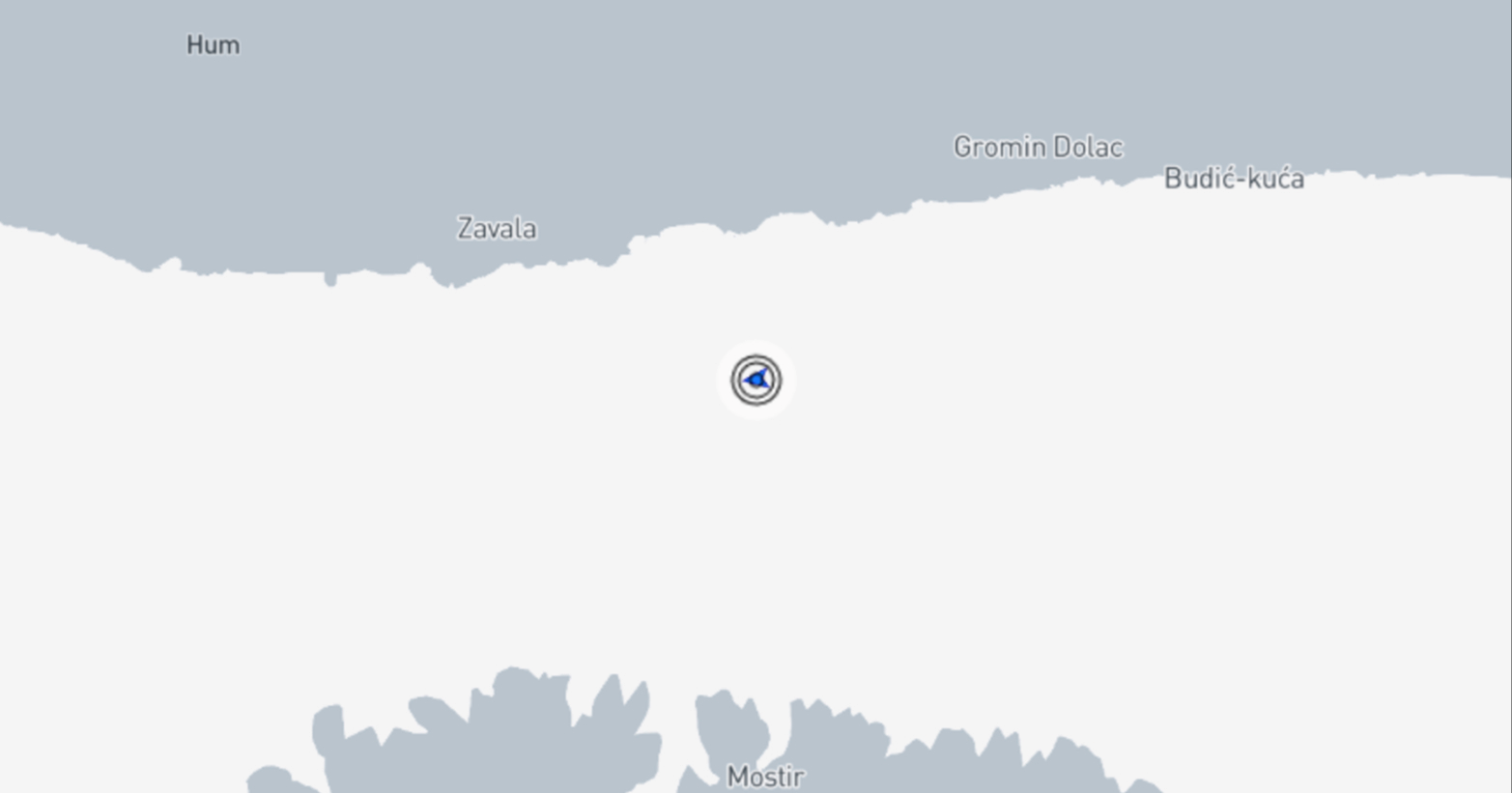 Brodu kod Hvara oslabljen pogon, mogao bi se približiti obali i nasukati