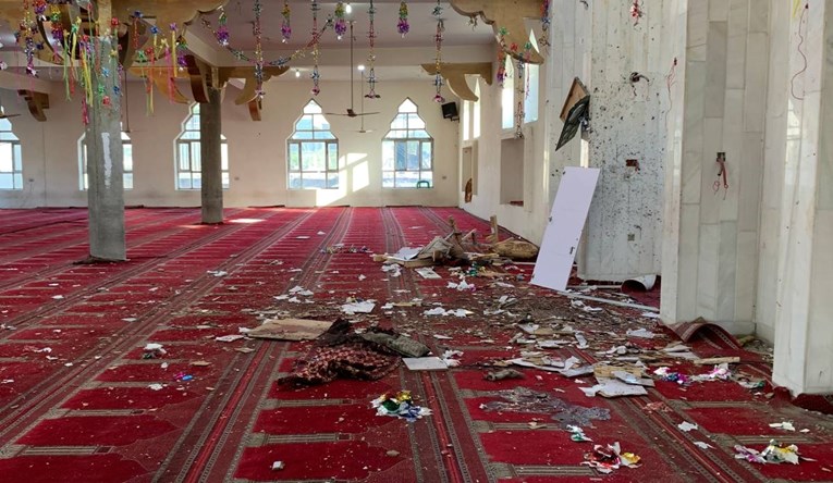 Eksplozija u punoj afganistanskoj džamiji, poginuo svećenik koji podržava talibane