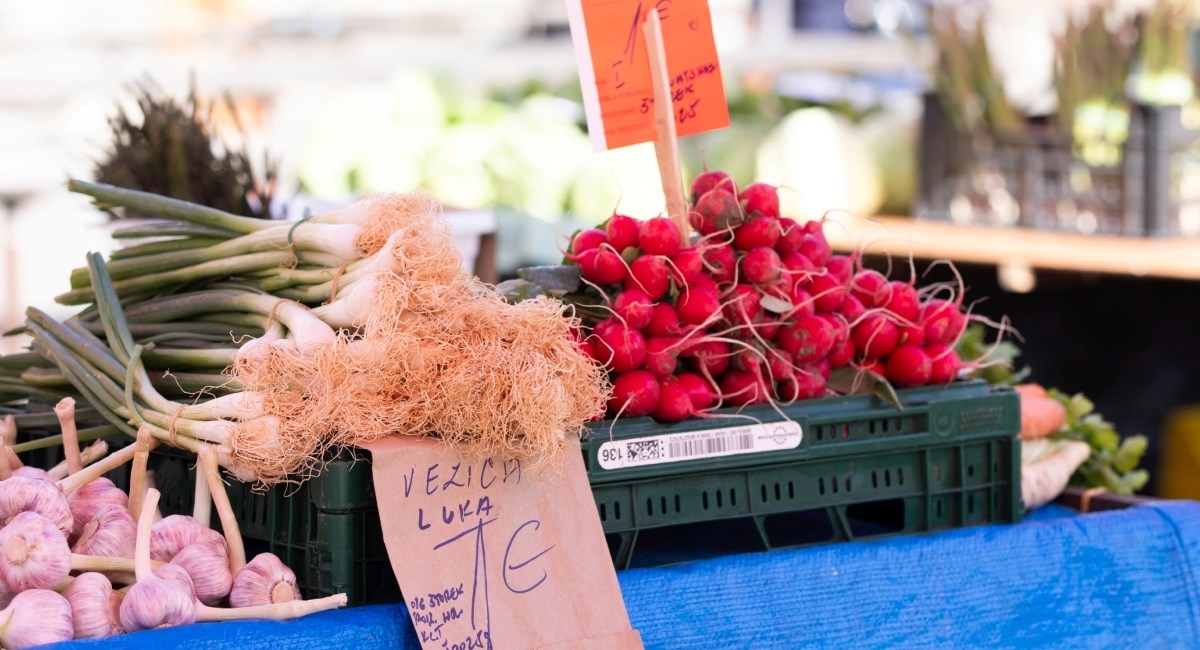 Provjerili smo kako se kreću cijene namirnica na tržnicama uoči Uskrsa