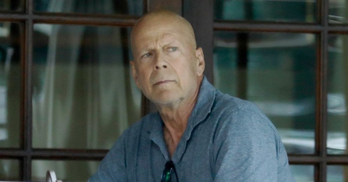 Bruce Willis snimljen prvi put otkad je objavljeno da mu je dijagnosticirana afazija