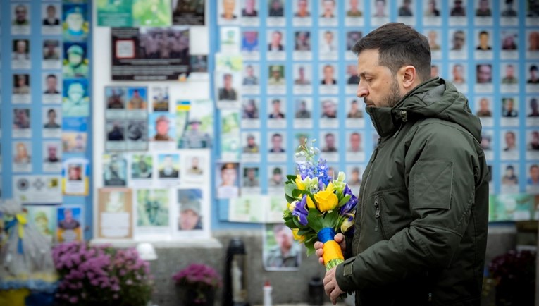 Zelenski objavio koliko je Ukrajinaca ubijeno i ranjeno u ratu