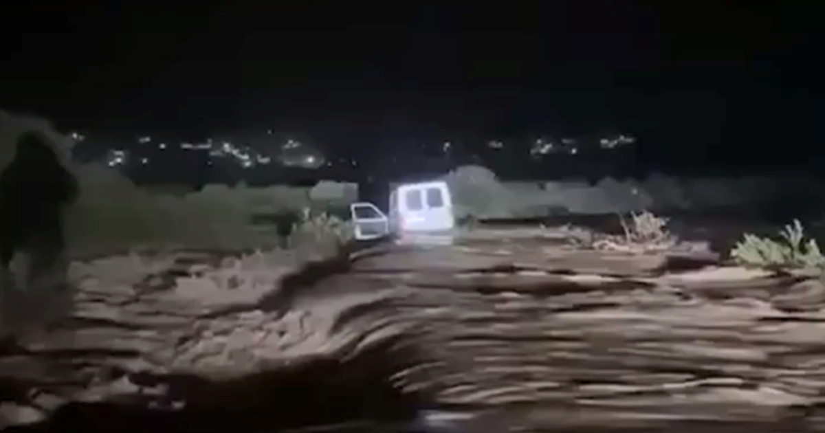 Bujica odnijela auto u Maroku. Poginule četiri osobe