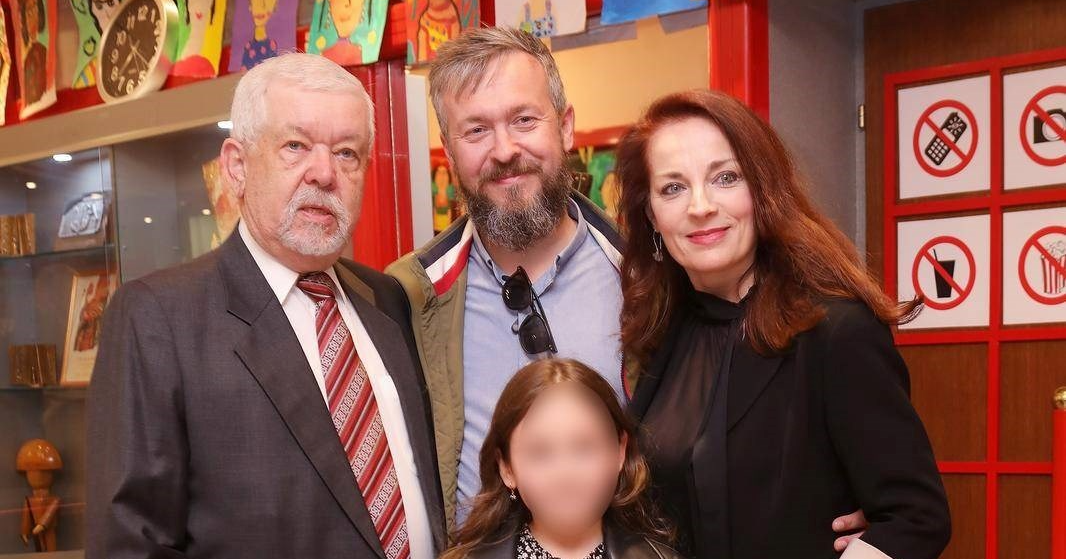 Titov sin, unuci i praunuka na okupu: Sašu Broz na premijeri podržali otac i brat