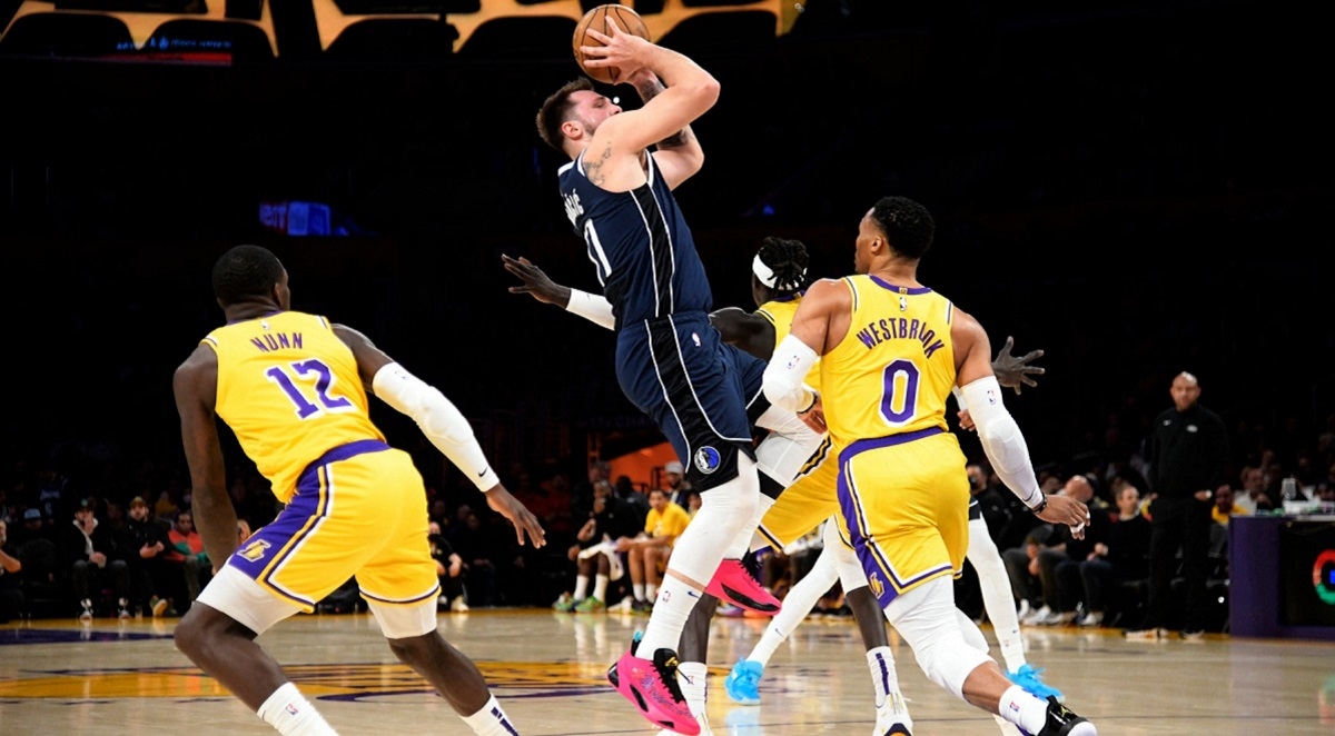 Dončić dva puta zabio Lakersima clutch tricu. Za produžetak i za drugi produžetak