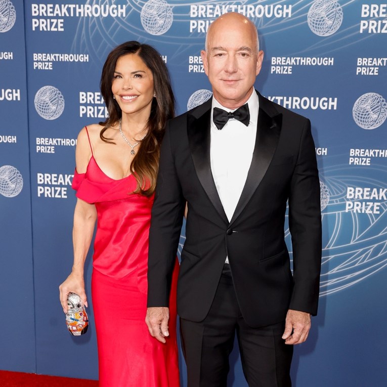 "Nije problem u novcu": Bezosovi odvjetnici rade na zahtjevnom predbračnom ugovoru