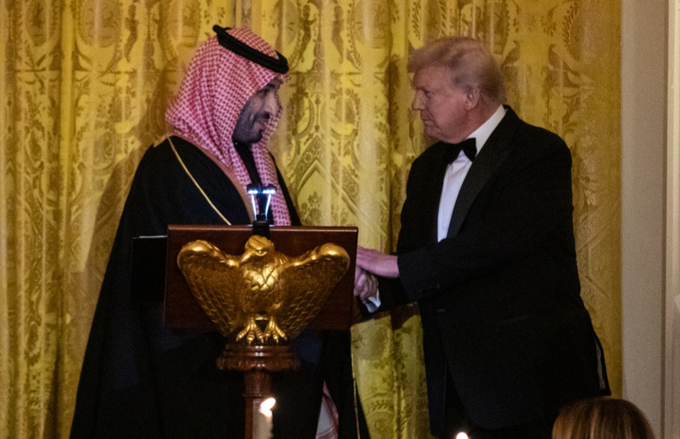 Saudijski princ Trumpu: Treba učiniti sve da se izbjegne širenje rata u Iranu