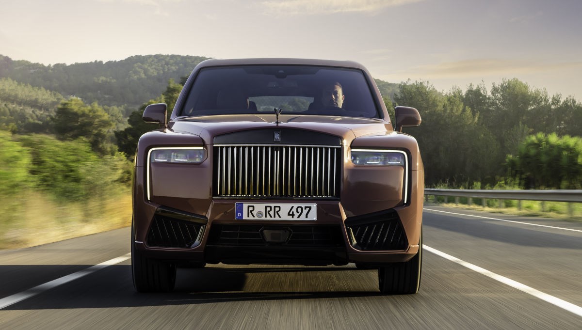 Novi Rolls-Royce Cullinan bit će potpuno električni SUV
