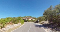 U prometnoj nesreći u Dalmaciji poginula jedna osoba, dvoje ozlijeđenih