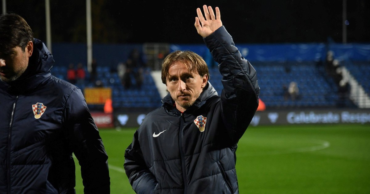 Modrić: Nisam shvatio da je pljesak upućen meni. Za naježiti se