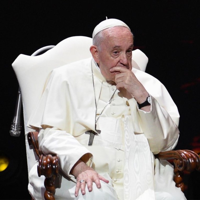 Zbog smrti pape Franje odgođene današnje utakmice Serie A