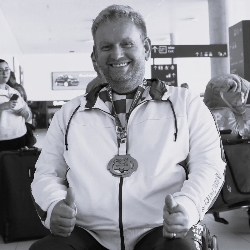 Preminuo Davor Komar (55), bivši europski prvak i najtrofejniji hrvatski paraboćar