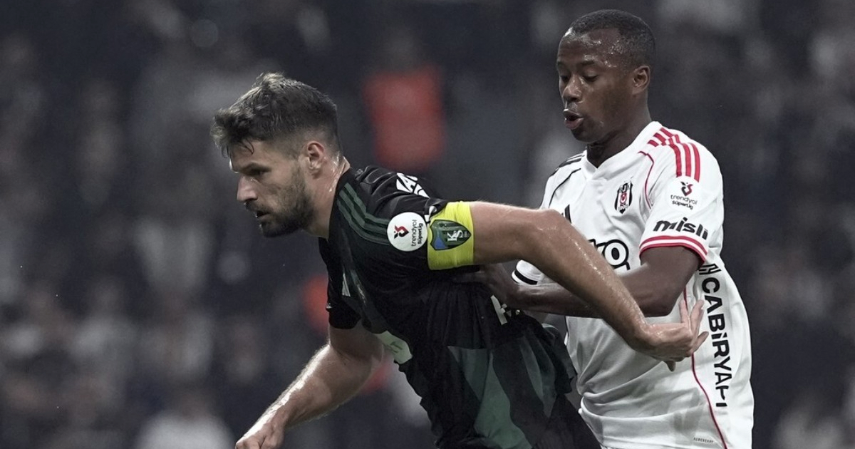 Petković na meti žestokih kritika turskih navijača: On nije za ovu momčad