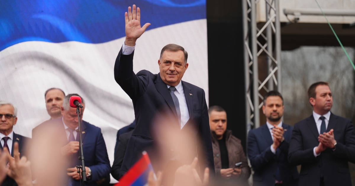 Schmidt potvrdio odlazak iz BiH. Dodik: Republika Srpska je neuništiva