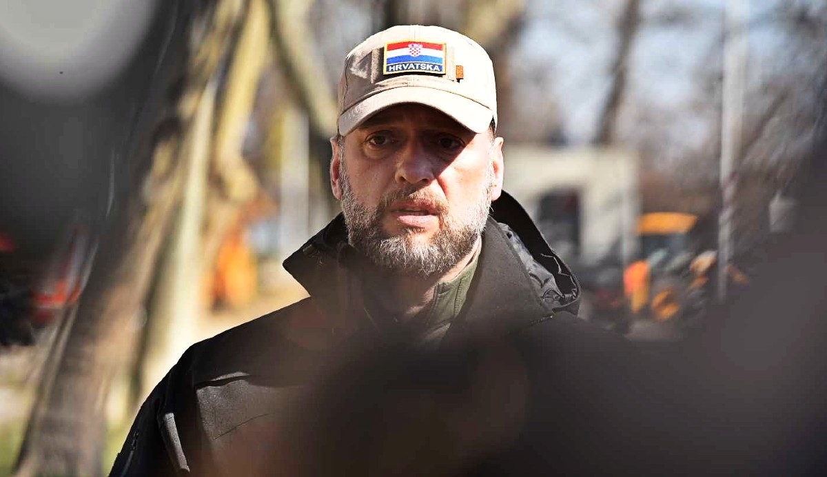 Ako Banožić zna što priča, na glavni grad članice NATO-a u četvrtak je pala bomba
