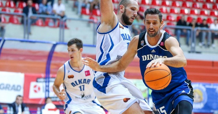 Povijesna pobjeda košarkaša Dinama
