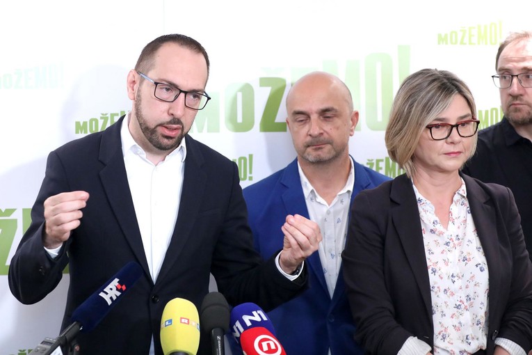 Možemo iznenada otkazao konferenciju za medije