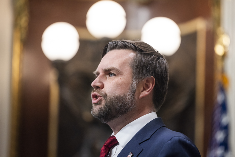 Vance se protivio napadu na Iran