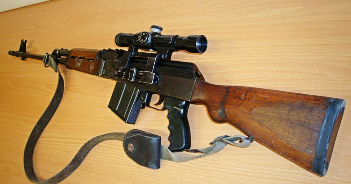 Riječanin prijavljen zbog droge i oružja, policija mu našla vojnu pušku