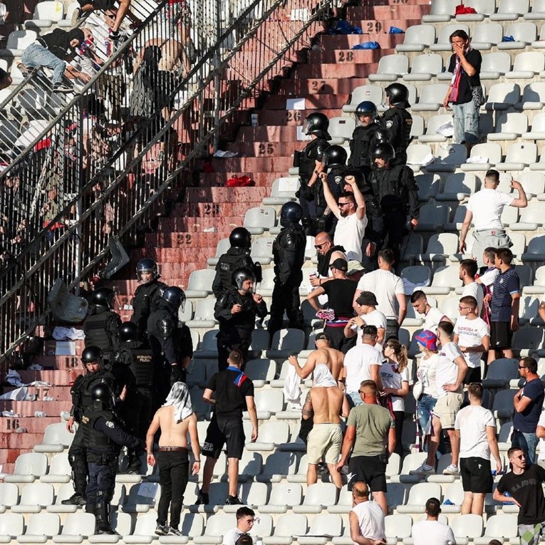 Pogledajte nerede na sjeveru Poljuda nakon pobjede Dinama nad Hajdukom