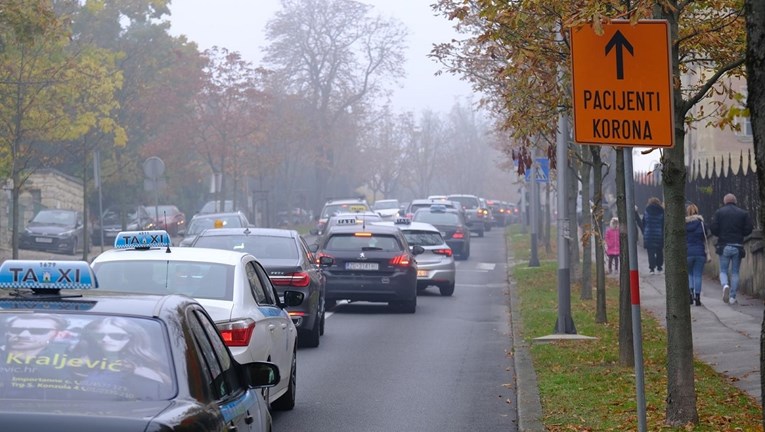 Na Štamparu zbog gužvi cijepili tri sata duže: "Ljudi počinju vjerovati u cjepivo"