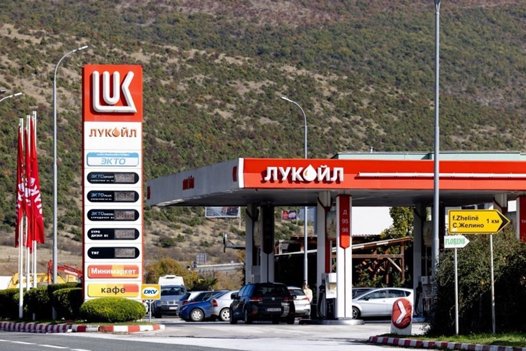 SAD ponovo produljio rok za prodaju Lukoilove imovine