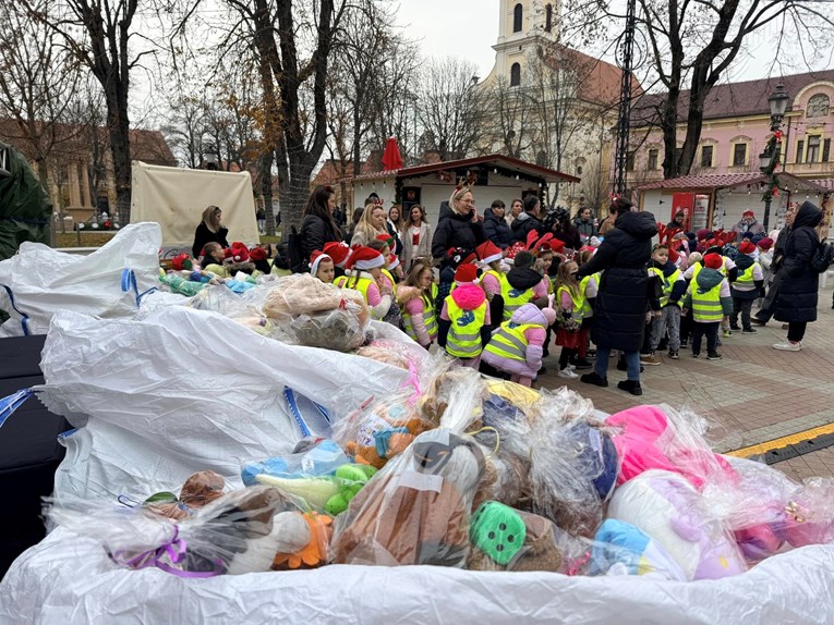 Vinkovčani prikupili pola tone plišanaca za bolesnu djecu