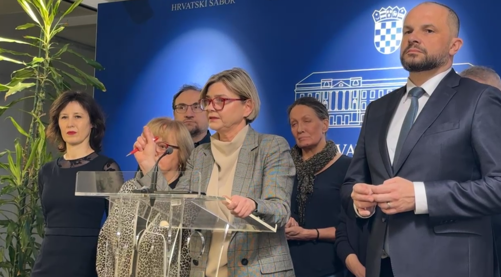 UŽIVO Benčić se upravo obraća