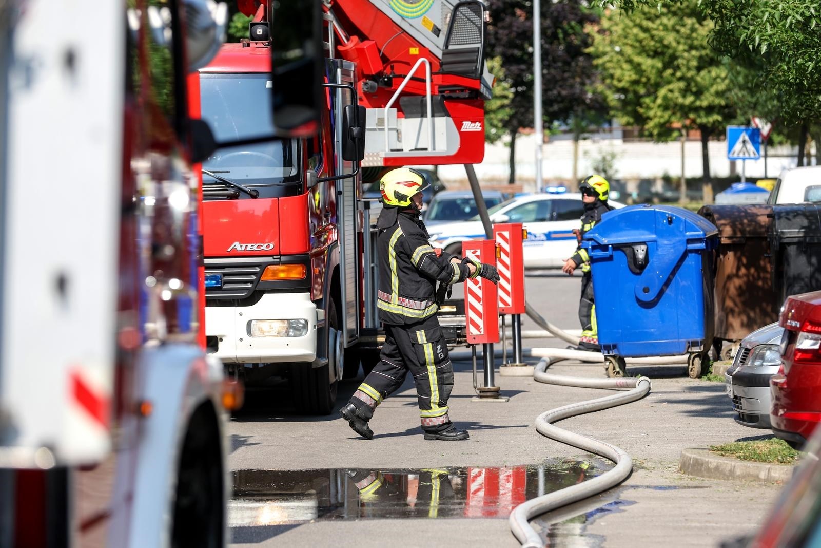 U Zagrebu gorio stan, vatrogasci imaju važno upozorenje