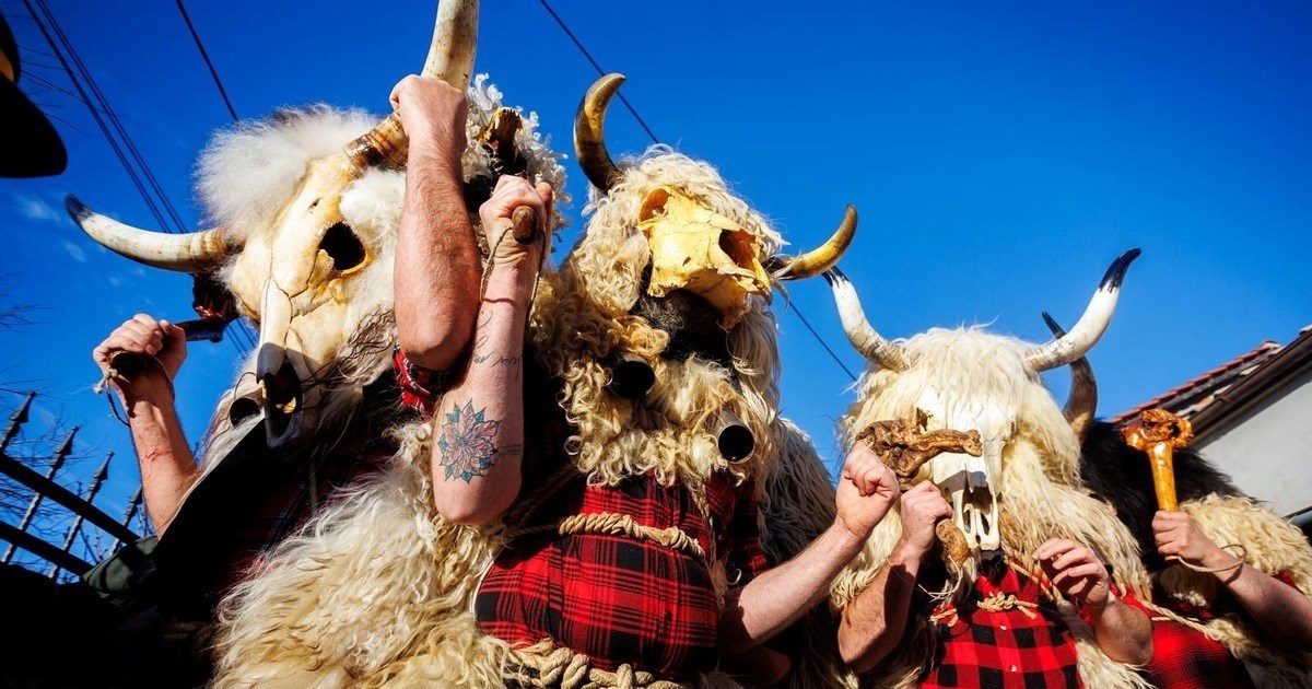 VIDEO Veseli grobnički dondolaši prošli kroz sela i zvonjavom održali tradiciju