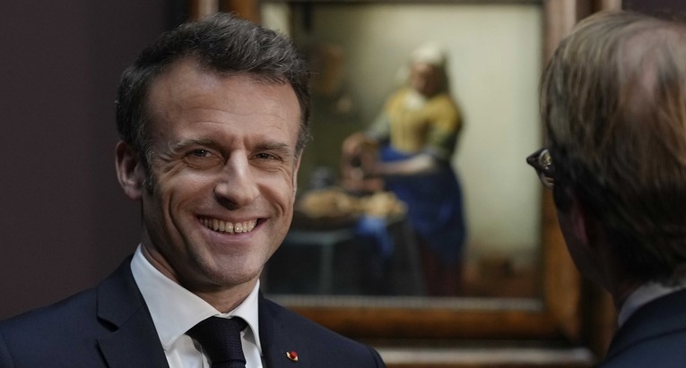 Macron obećao popraviti situaciju u Francuskoj u roku od sto dana