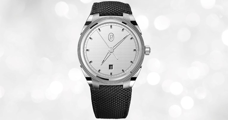 Elegantna alternativa: Sat s gumenim remenom koji izgleda luksuzno