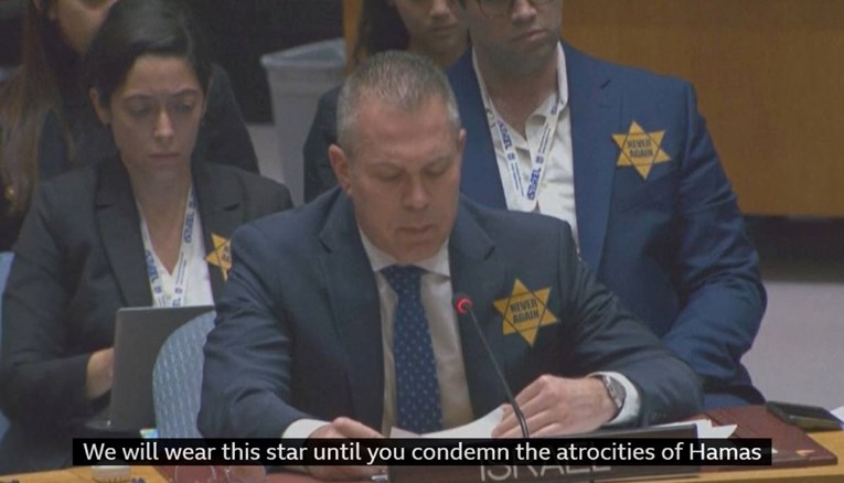 Izraelski ambasador nosi žutu zvijezdu u UN-u. Šef Yad Vashema: To je sramota