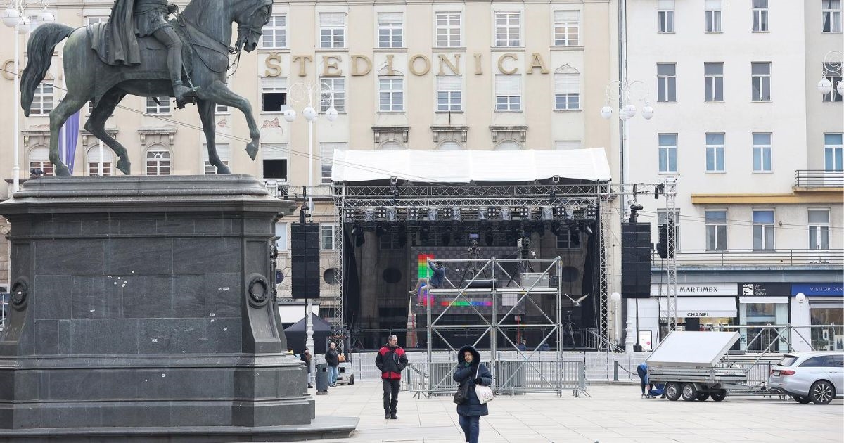 FOTO Na Trgu bana Jelačića sve je spremno za doček rukometne reprezentacije