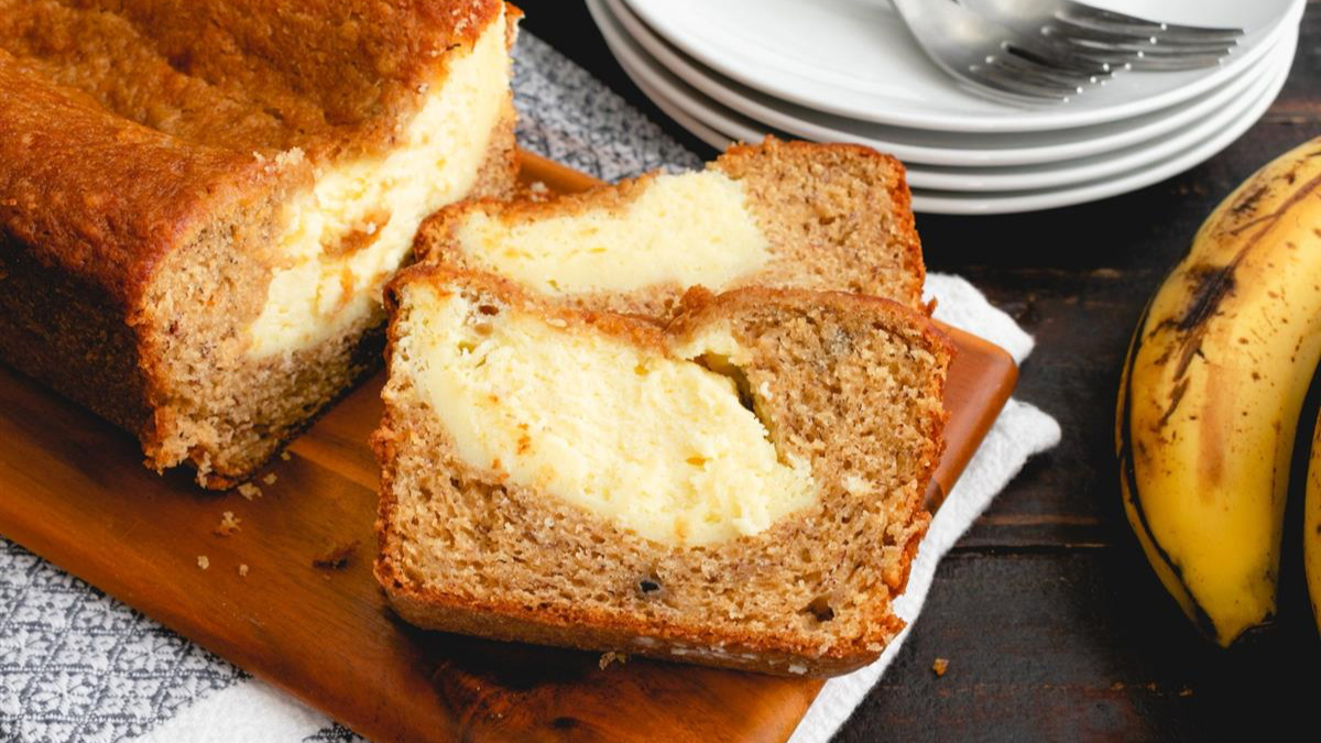 Banana kruh koji podsjeća na cheesecake? O da, ovaj recept čuvamo
