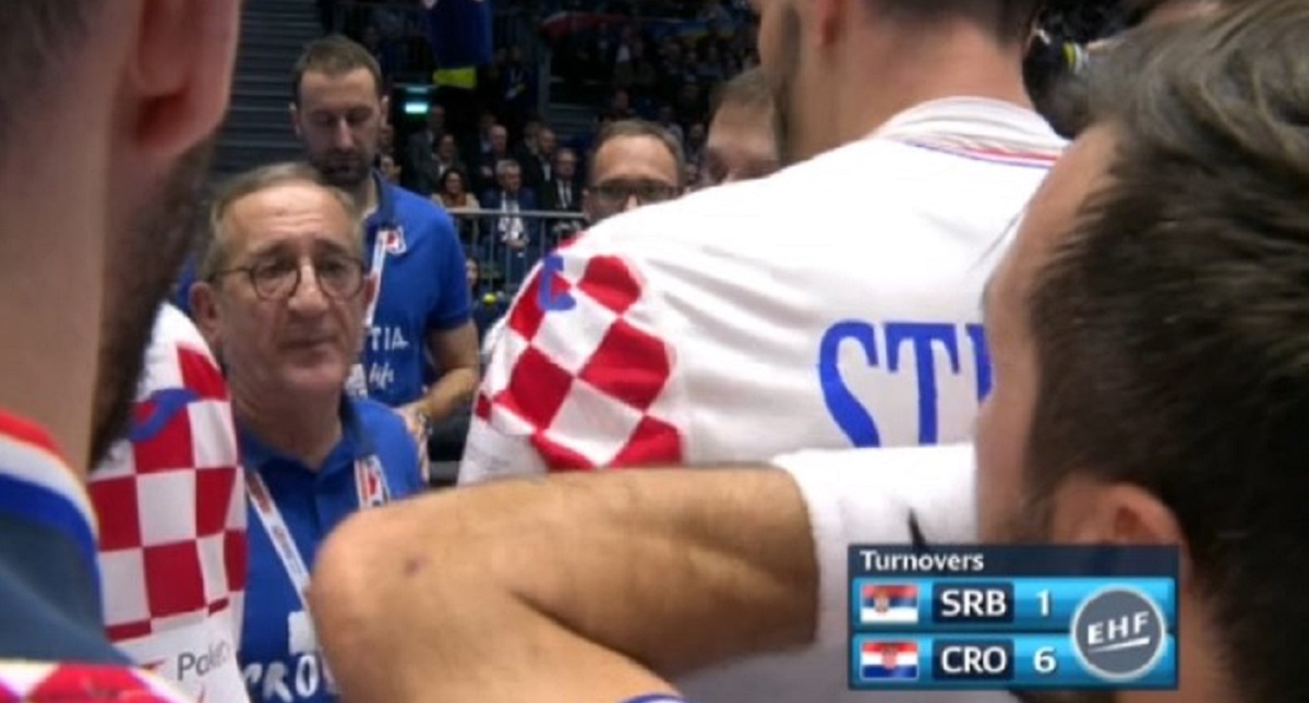 Červar igračima usred utakmice: Umišljate da ste bolji od njih, u zabludi ste