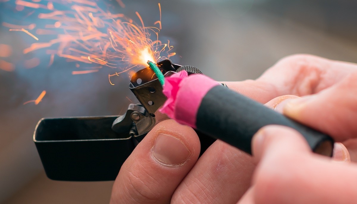 Dječaku (9) iz Zagreba eksplodirala petarda u ruci. Ostao bez svih prstiju osim palca