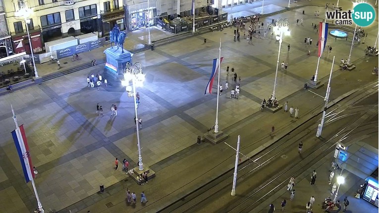 Možemo odgovorio HDZ-u: Na Trgu cijelo vrijeme stoji hrvatska zastava