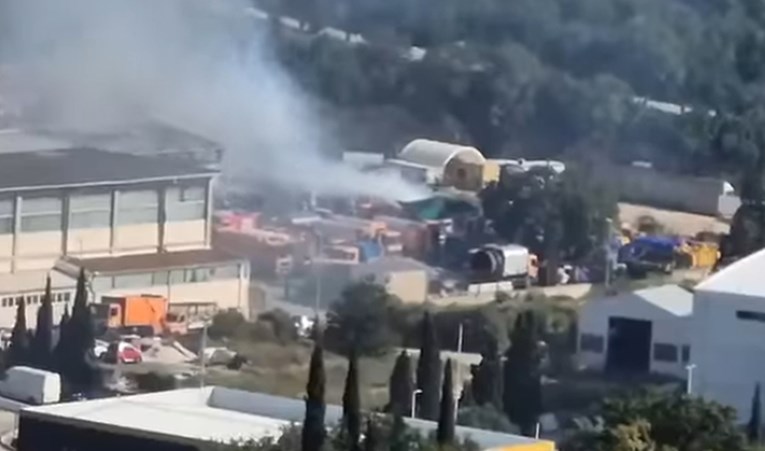 VIDEO Požar u pogonu dubrovačke Čistoće. "Šteta je velika"