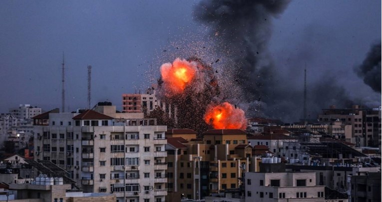 Izrael gađa elitnu jedinicu Hamasa u Gazi. Bolnice preplavljene mrtvima i ranjenima