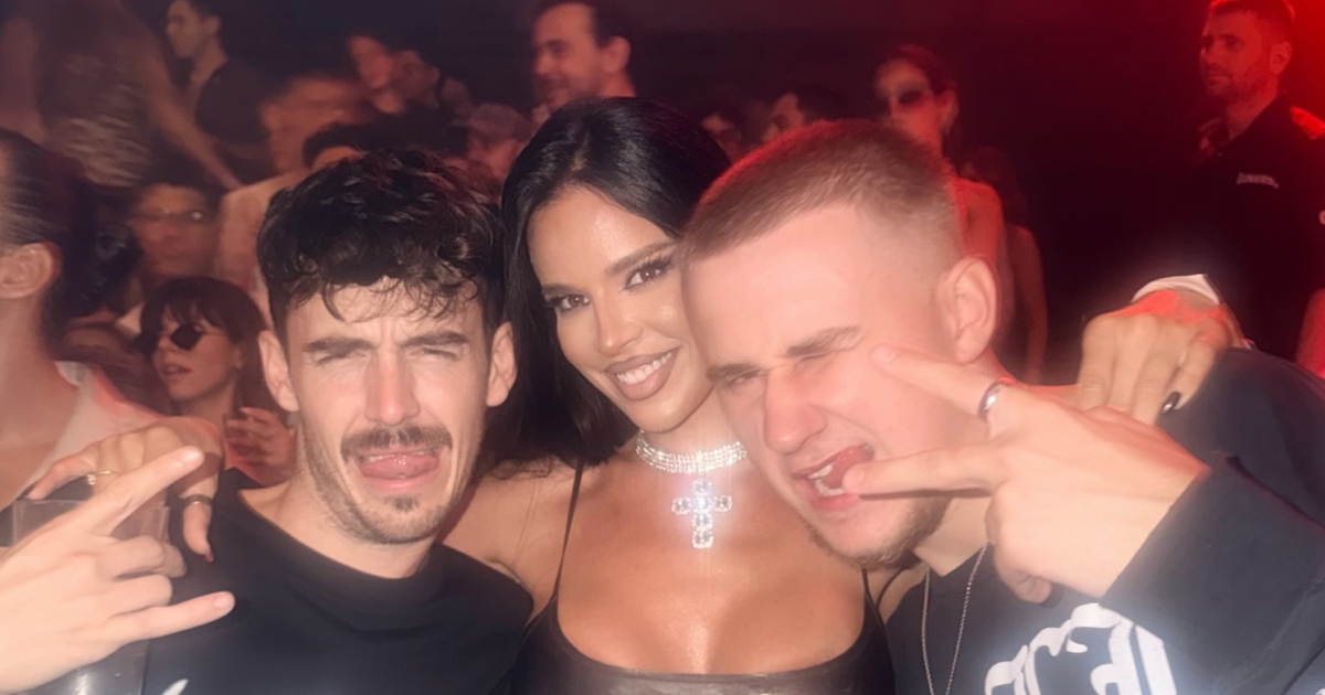 Ivana Knoll objavila vruće fotke s Ibize, jedan detalj posebno privukao pažnju