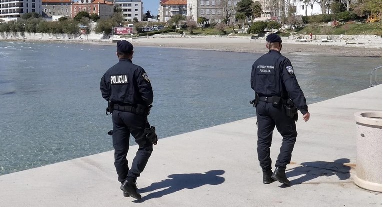 Britanski mediji: Mladi Škot brutalno prebijen u Splitu. Bacili su ga u more
