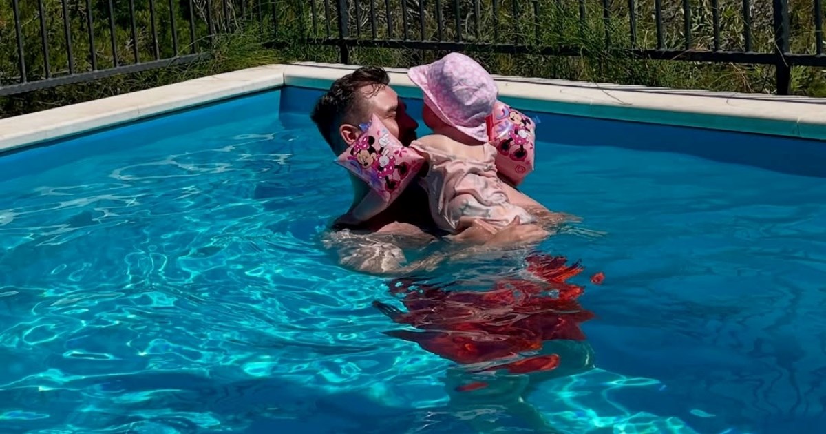 Matija Cvek otkrio koja je bila prva riječ njegove kćeri Lote