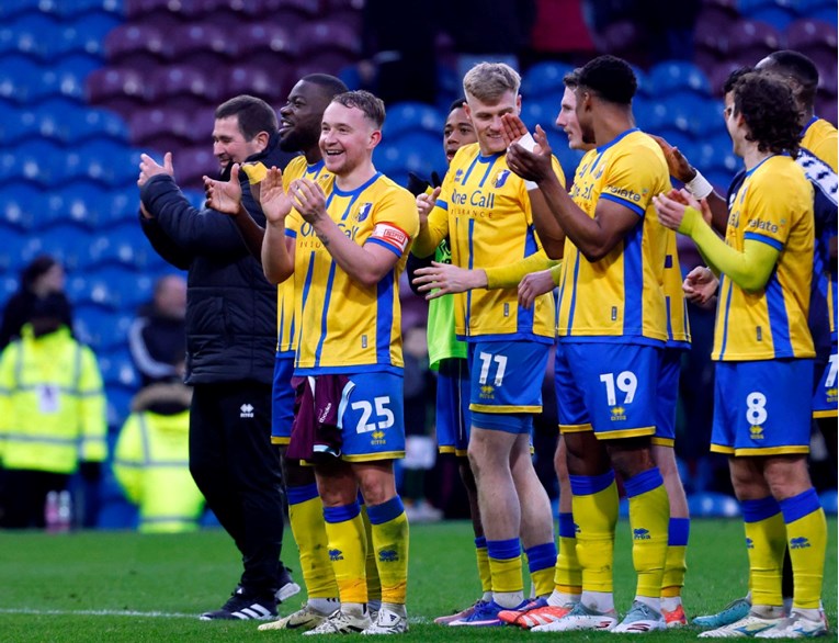 Trećeligaš izbacio prvoligaša iz FA kupa. City prošao dalje