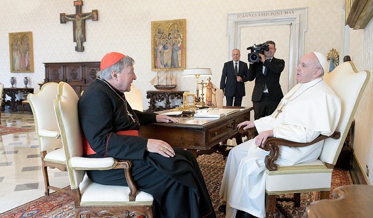 Papa se sastao s kardinalom oslobođenim krivnje za seksualno zlostavljanje tinejdžera