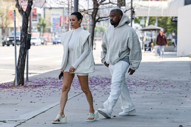 TMZ: Kanye West i Bianca Censori se razvode