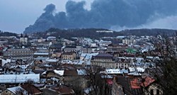 Raketni napad u regiji Lavov: "Četiri rakete pogodile vojni objekt, uništen je"