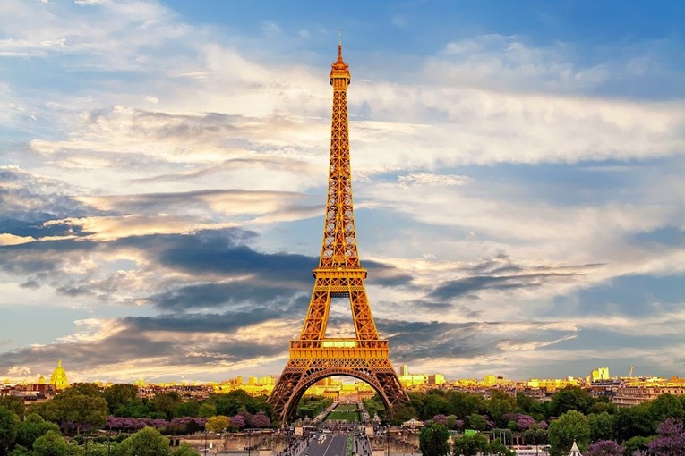 Pariz uskoro mijenja svoj izgled, preobrazba obuhvaća i Eiffelov toranj