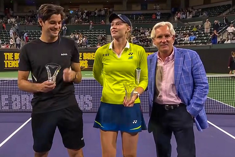 VIDEO Skandal u Indian Wellsu. Organizator dirao Ribakinu, ona odmah reagirala