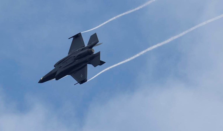 Trump sprema kopnene udare u Venezueli: Nećemo objaviti rat, samo ćemo ubijati ljude